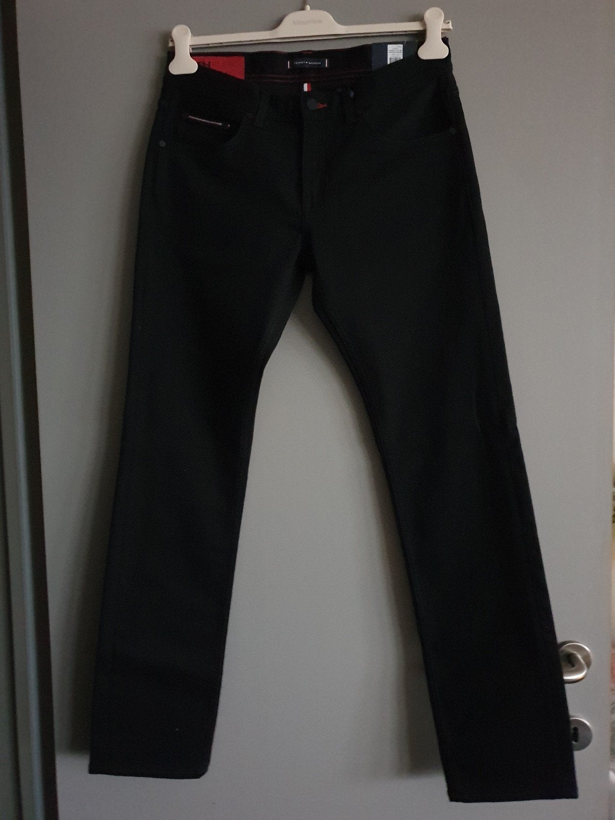 Nieuwe jeansbroek voor heren van Tommy Hilfiger maat 32, Zwart, Nieuw, W32 (confectie 46) of kleiner, Ophalen of Verzenden