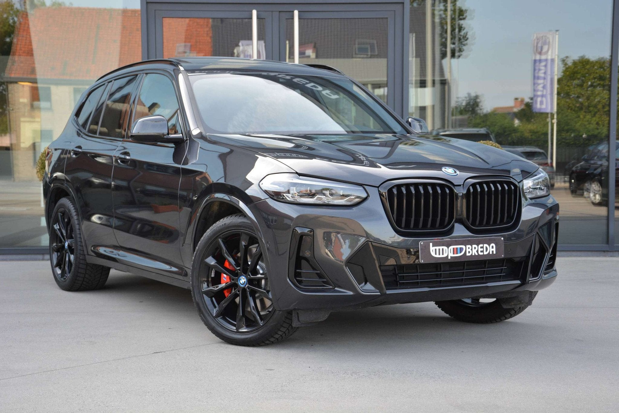 BMW X3 xDrive30e M-Sport Pro/Pano/M-Seats/Keyless (bj 2023), Automaat, Beige, 4 cilinders, Leder