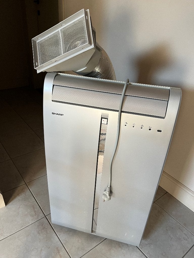 Mobiele airco, Elektronische apparatuur, Airco's, Ophalen, Zo goed als nieuw, Koelen en Ontvochtigen, Afstandsbediening