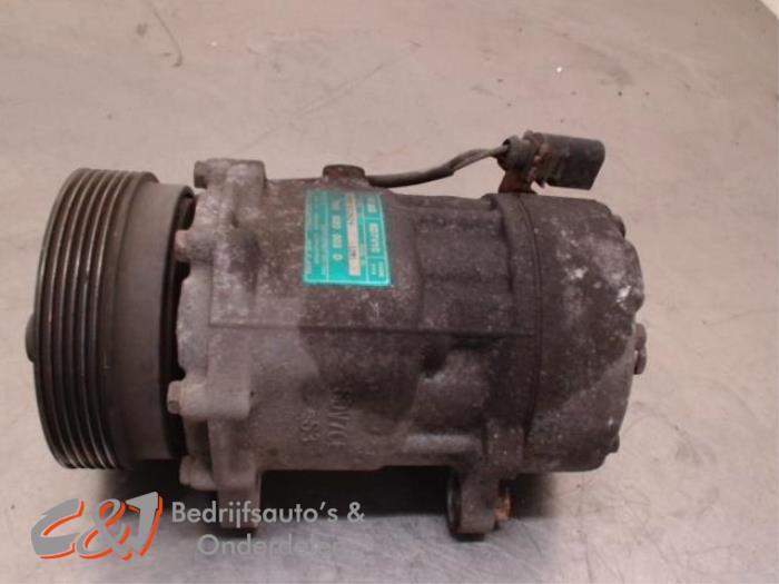 Pompe clim d'un Volkswagen Transporter, Volkswagen, -, 3 mois de garantie, Utilisé