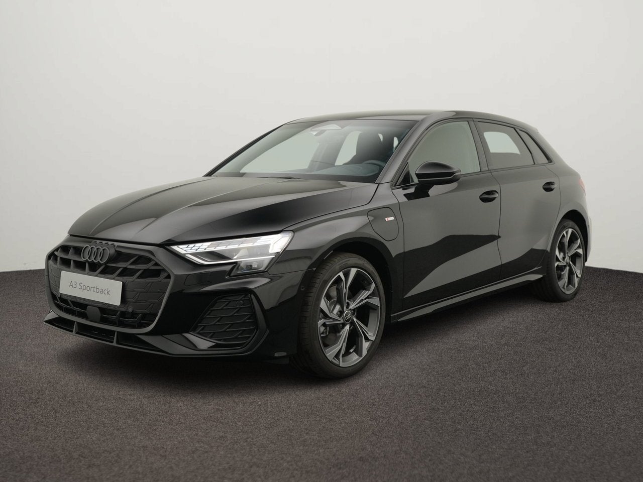 Audi A3 Sportback PHEV CORPORATE S 40 TFSIe 204 PK S TRONIC, Auto's, Automaat, https://public.car-pass.be/vhr/7a7c3431-1853-4f44-94b3-575895916e21