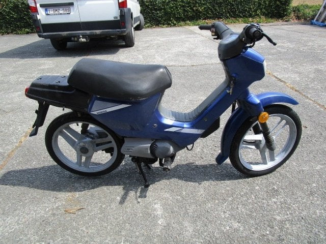Honda Wallaroo 25/u met papieren, loopt goed, opknapwerk, Fietsen en Brommers, Ophalen, Honda, Klasse A (25 km/u), 49 cc