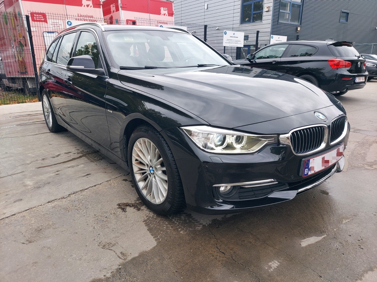 Bmw 320d_Luxury_Euro-6b_Panoramadak_Grote Navi_120kw-163pk., Auto's, Euro 6, Particulier, 3 Reeks, Te koop