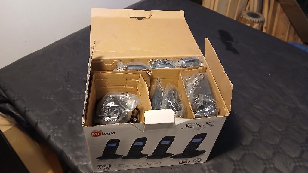 Téléphones sans fil Trio MT Logic (3 combinés noirs), Télécoms, Téléphones fixes | Combinés & sans fil, Enlèvement, Neuf, 3 combinés
