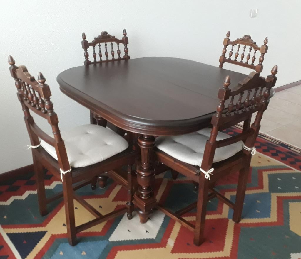 Ensemble de salle à manger en chêne antique avec 4 chaises, Enlèvement