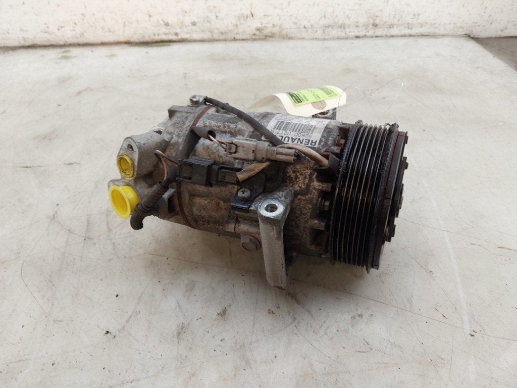 AIRCO POMP Renault Captur I (2R) (01-2013/-), Gebruikt, Renault, Valeo, 100, rue de Courcelles
75017  Paris, FR