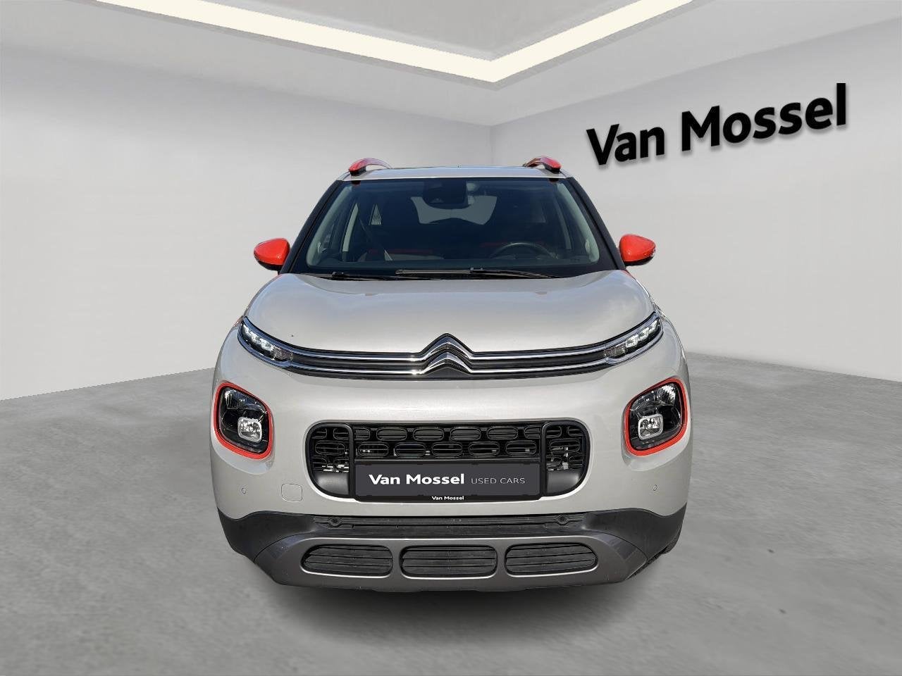 Citroën C3 Aircross 1.2 PureTech 110 S&S EAT6 Shine, Dealer onderhouden, Gebruikt, Euro 6, Beige