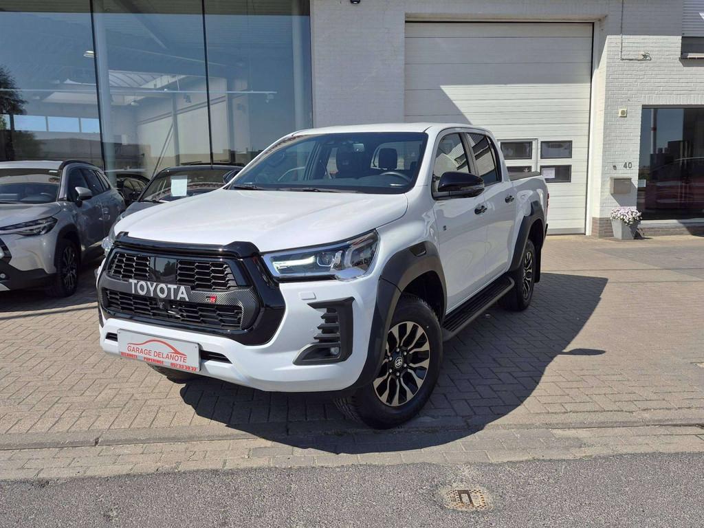 Toyota Hilux 2.8L Autom. GR SPORT1 *46240+BTW* +Roll cover +, Auto's, Automaat, 4 deurs, Gebruikt, 4 cilinders