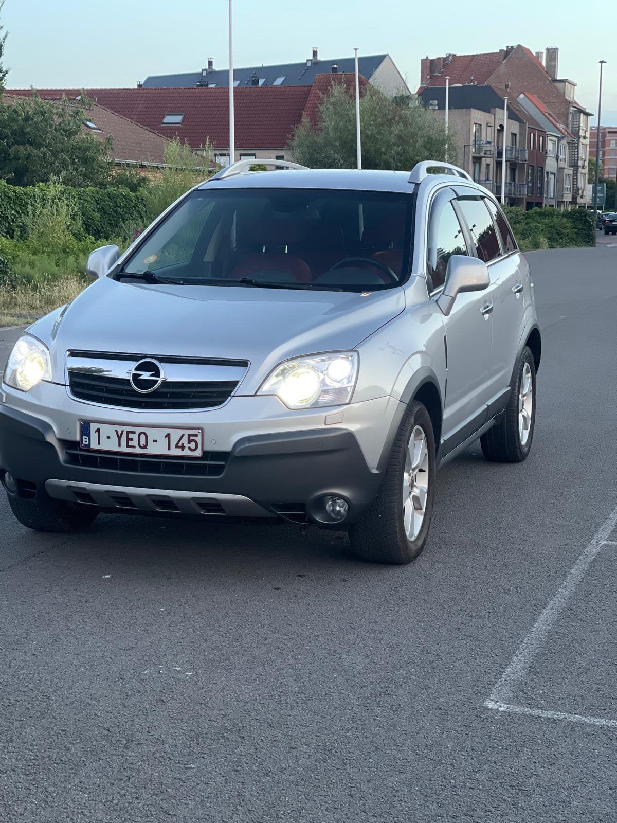 Opel Antara, Autos, Opel, Cuir, Argent ou Gris, Achat, Boîte manuelle