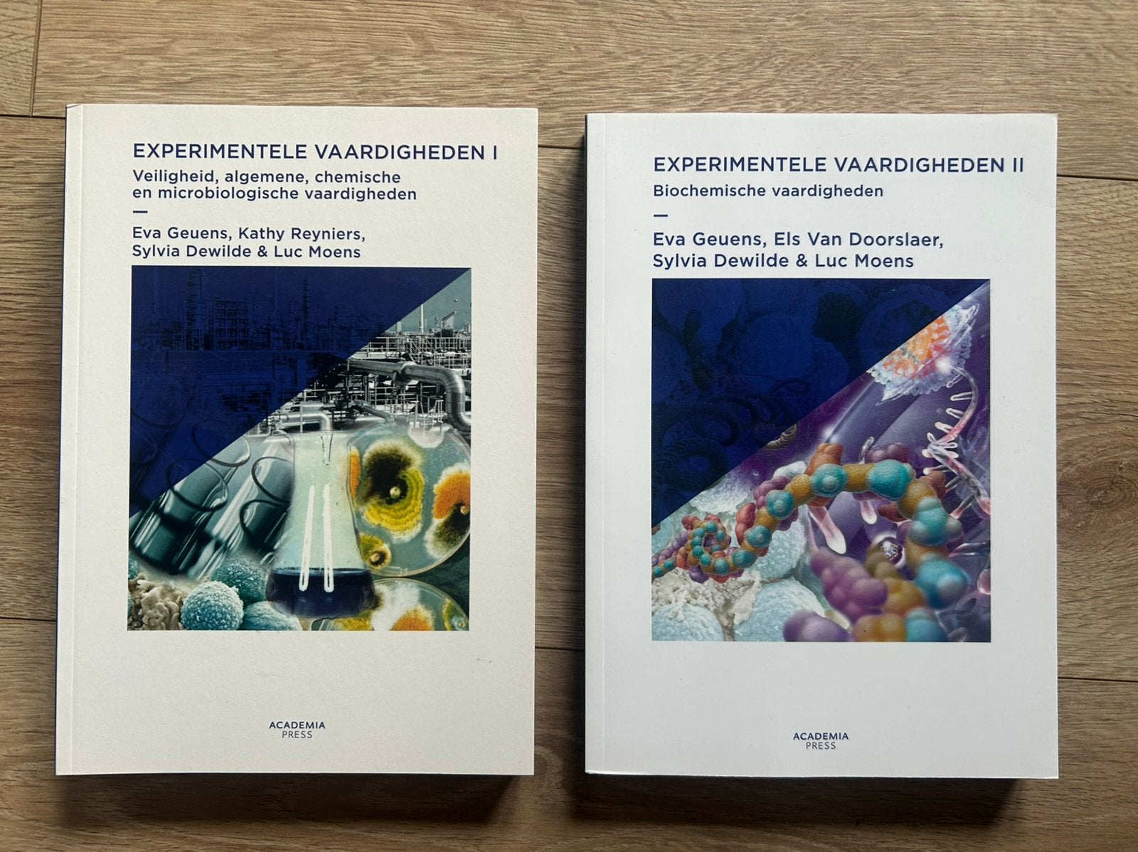 Experimentele vaardigheden, Boeken, Ophalen