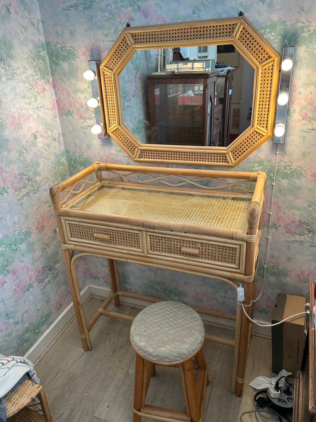 Make-uptafel, Huis en Inrichting, Ophalen, Zo goed als nieuw