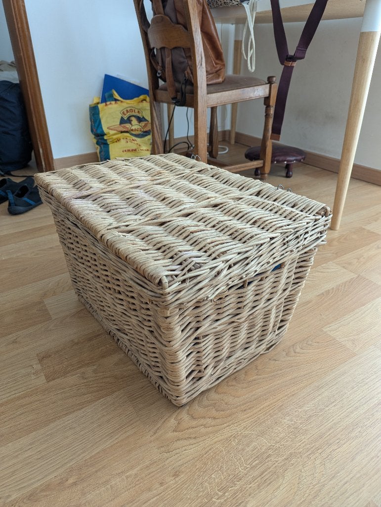 Boîte de rangement en matériaux naturels, Maison & Meubles, Accessoires pour la Maison | Plataux & Paniers, Utilisé, Autres types