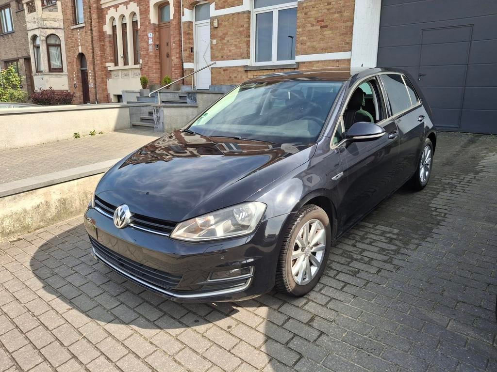 Volkswagen Golf 7 Lounge 1.2 TSI , 95000km!, Zwart, Bedrijf, Handgeschakeld, 5 deurs