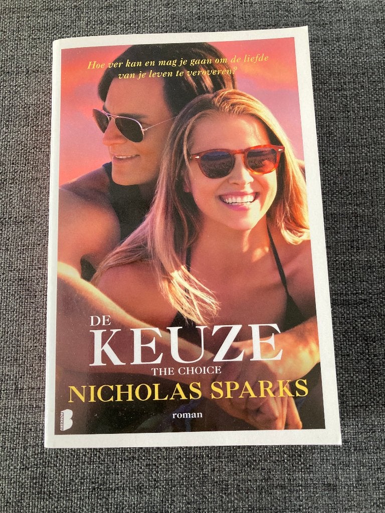 Boek 'De keuze.' Nicholas Sparks, 301 blz (1x gelezen), Enlèvement ou Envoi, Comme neuf, Nicholas Sparks