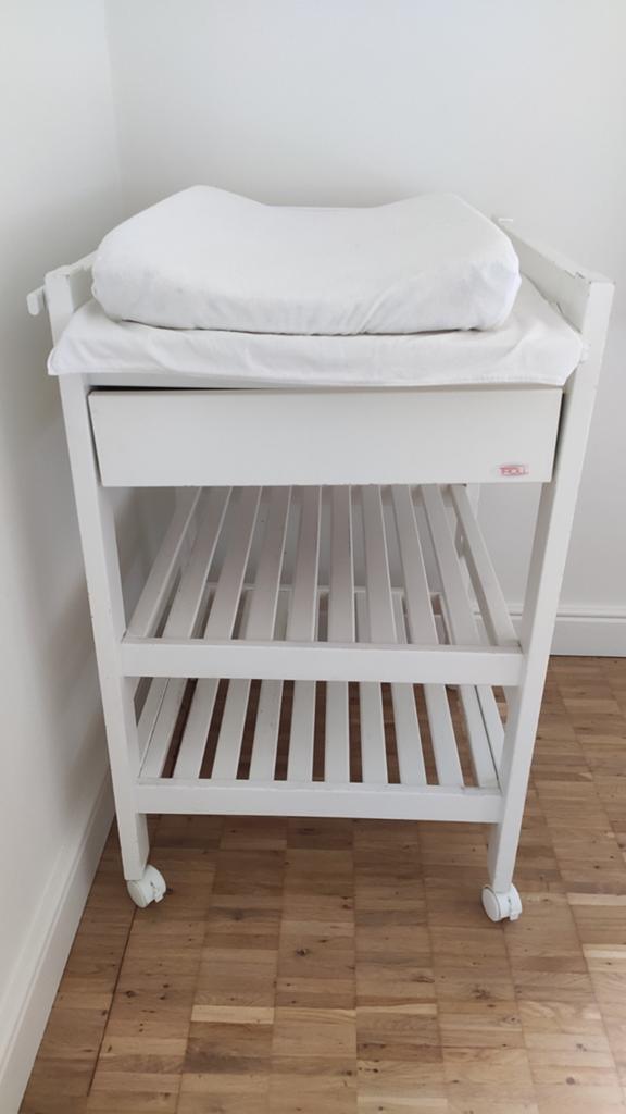 Witte luiertafel Troll (met schade), Kinderen en Baby's, Ophalen