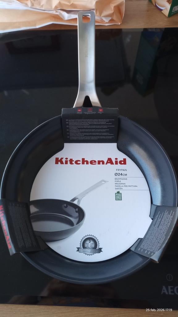 Pan Kitchenaid 24cm, Ophalen