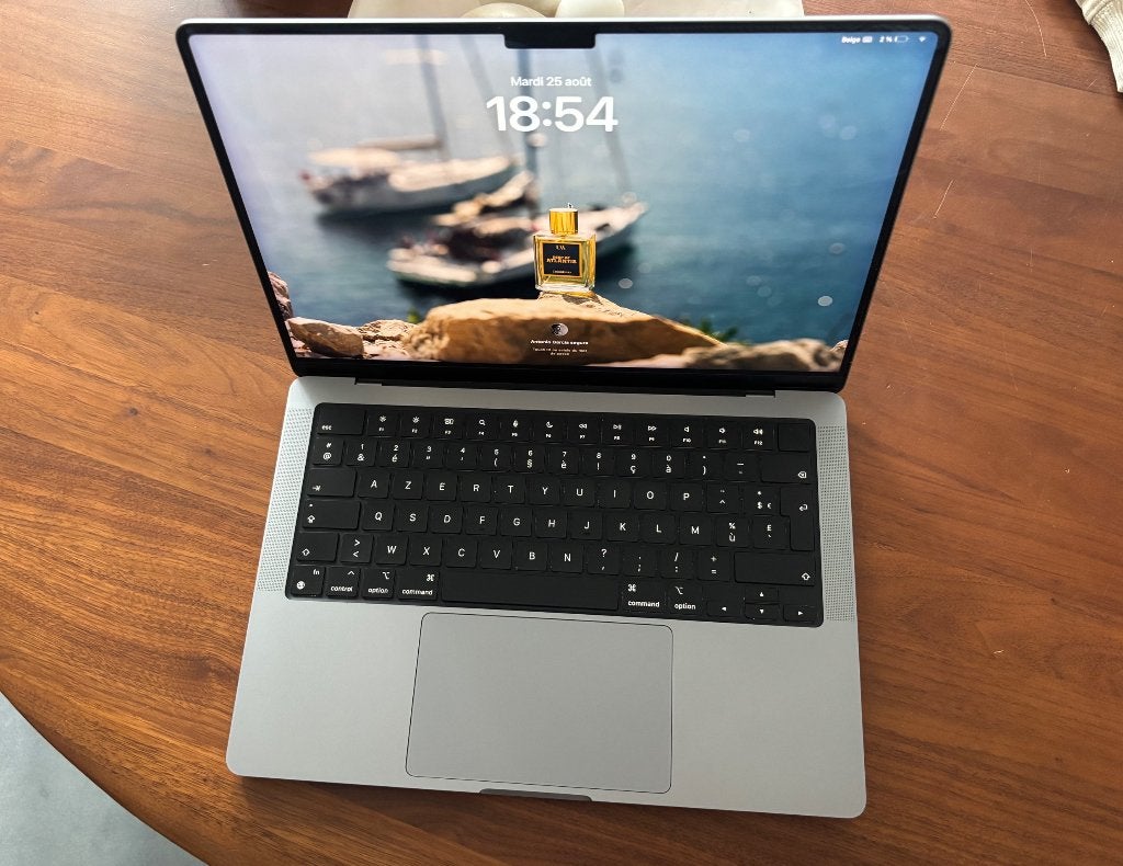 MacBook Pro - parfait état - 14 pouces, Informatique & Logiciels, Enlèvement, Comme neuf, 8 GB, MacBook