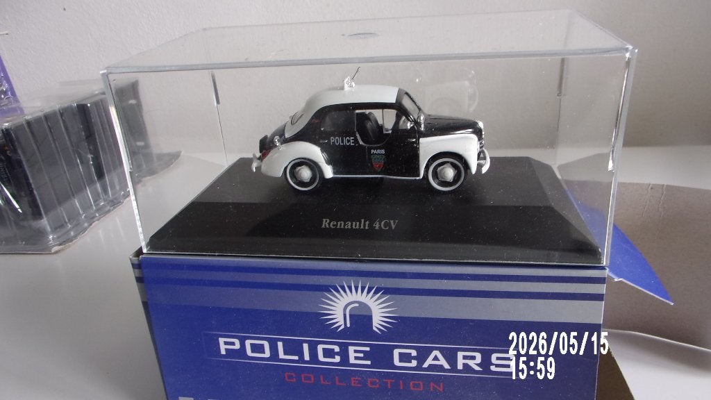RENAULT 4CV POLICE PARIS.1/43 NEUVE ATLAS BOITE + VITRINE, Ophalen of Verzenden, Nieuw, Auto, Overige merken