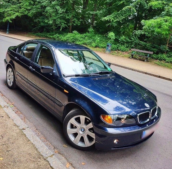 BMW 318 E46, 2.0 benzine. Nieuwe motor.. +8000€ kosten, Auto's, Achterwielaandrijving, Beige, Multifunctioneel stuurwiel, Blauw
