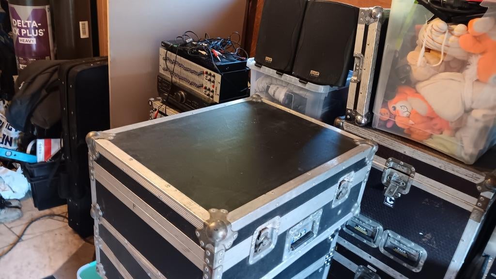 Flight case 19", Enlèvement, Flight case