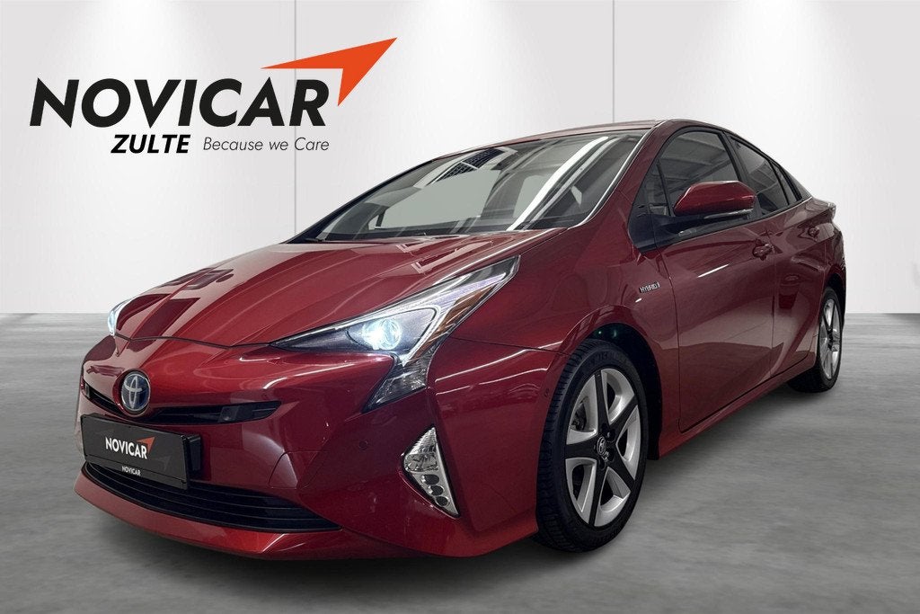 Toyota Prius 1.8 VVT-i Hybrid Lounge + NAVI - ZETELVERW + CA, Auto's, Toyota, Euro 6, 4 cilinders, 76 g/km, 1375 kg