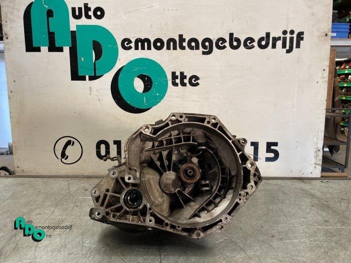 Versnellingsbak van een Opel Astra (Astra H 04-), Gebruikt, -, -, Opel