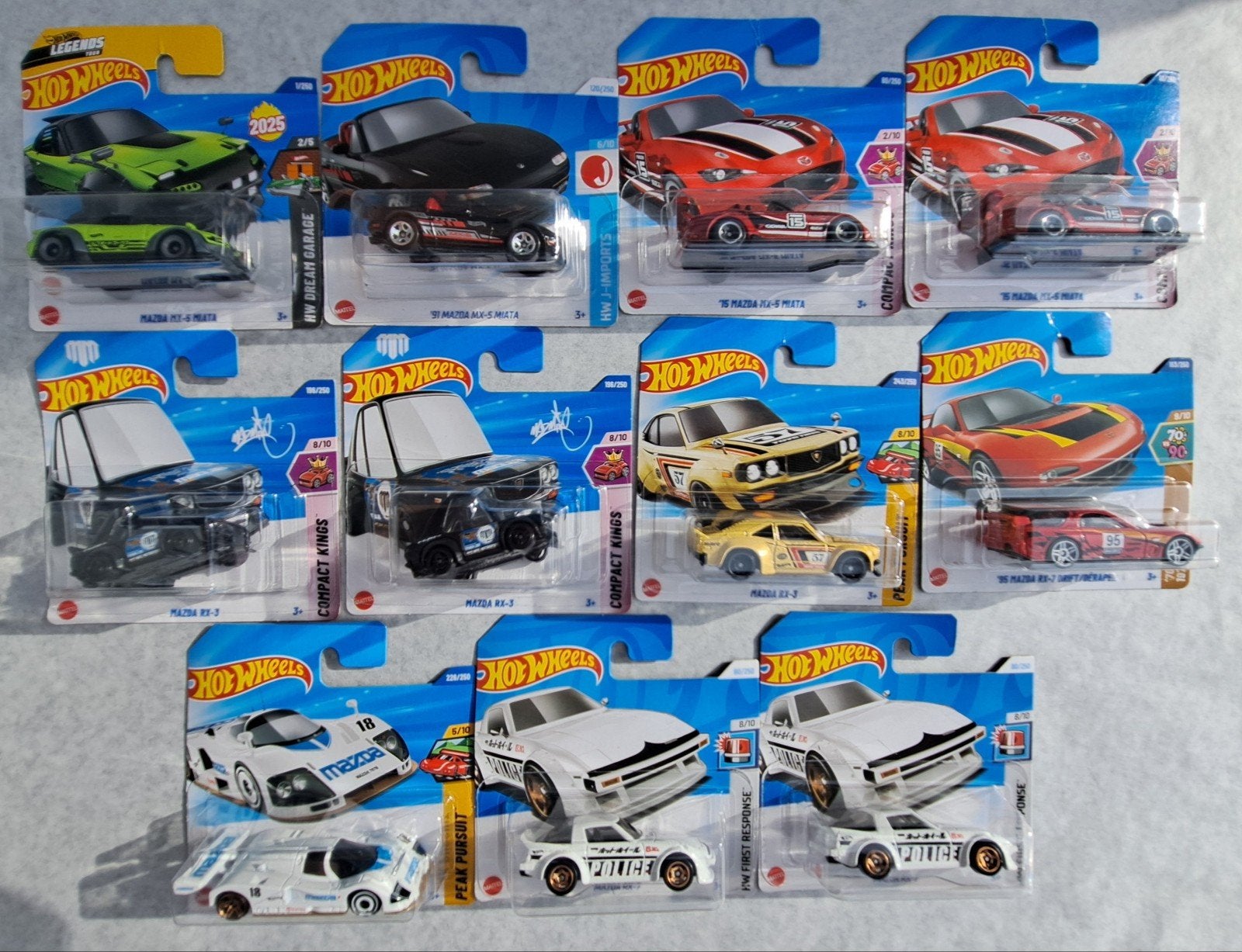 lot MAZDA hotwheels, Enlèvement ou Envoi, Comme neuf, Voiture