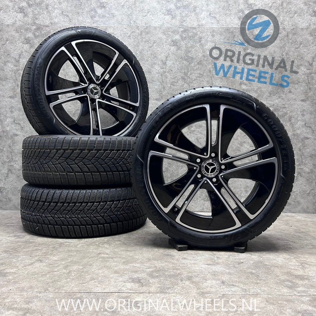 19 inch originele velgen + winterbanden Mercedes CLE A236401, Pneus et Jantes, -, 19 pouces, Utilisé