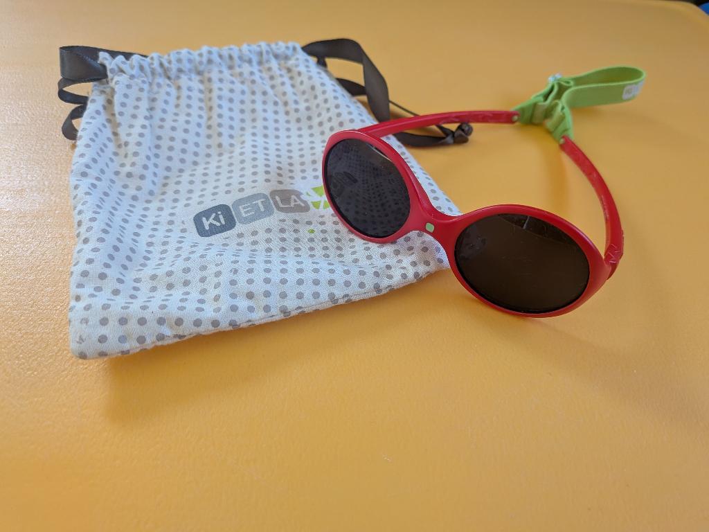 Zonnebril baby / peuter, Kinderen en Baby's, Ophalen, Gebruikt