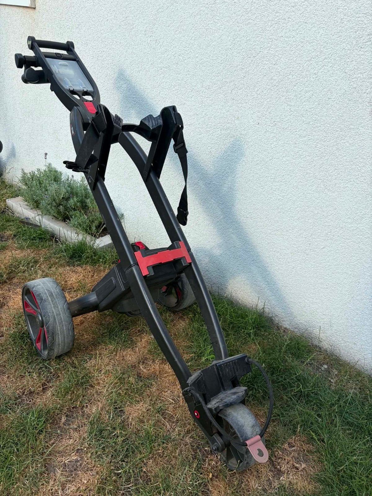 Elektrische golftrolley, Sport en Fitness, Golf, Ophalen, Gebruikt, Golfkar, Overige merken