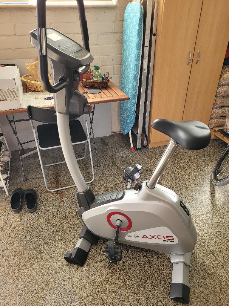Hometrainer Kettler Axos Velo M, Sport en Fitness, Fitnessapparatuur, Ophalen, Zo goed als nieuw, Hometrainer