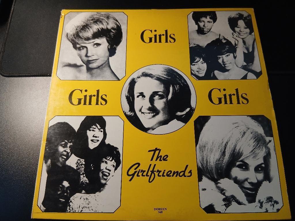 Girls Girls Girls - The Girlfriends - Vol. 1 - Popcorn - Lp, Cd's en Dvd's, Vinyl | R&B en Soul, Zo goed als nieuw, Beschermende buitenhoes