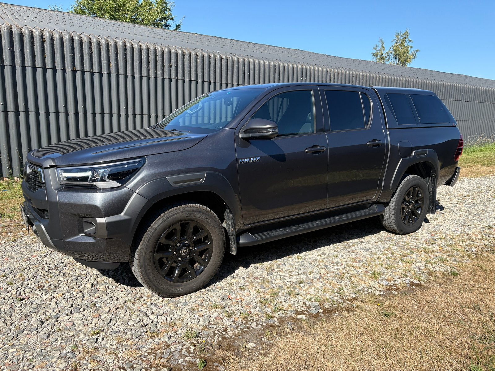 PICK-UP TOYOTA HILUX INVINCIBLE * UTILITAIRE * 38760 EUR+TVA, Autos, Cuir, Argent ou Gris, Achat, Euro 6