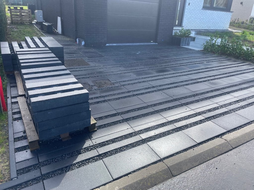 Waterdoorlaatbare betontegels Stone & Style Carbon, Klinkers, Nieuw, Beton, 5 tot 10 m²