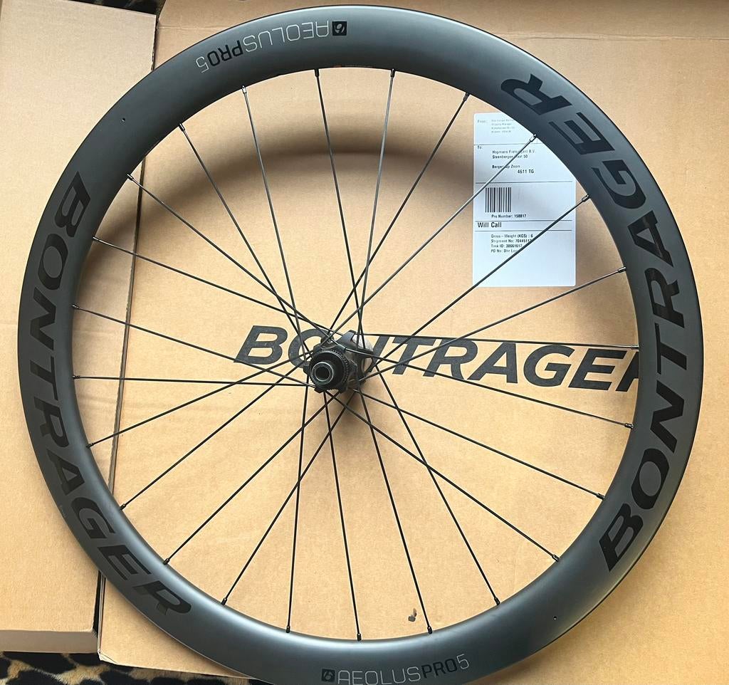 Set wielen - Bontrager Aeolus Pro 5 TLR, Fietsen en Brommers, Fietsonderdelen, Ophalen, Zo goed als nieuw, Carbon