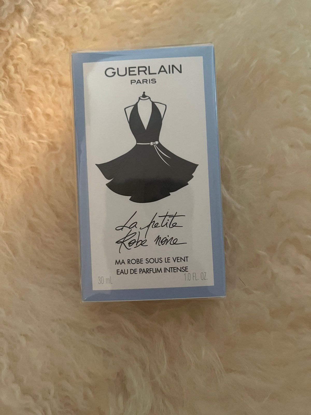Guerlain la petit robe noir intense 30 ml ( blauwe fles), Verzenden, Nieuw, Parfumfles, Gevuld