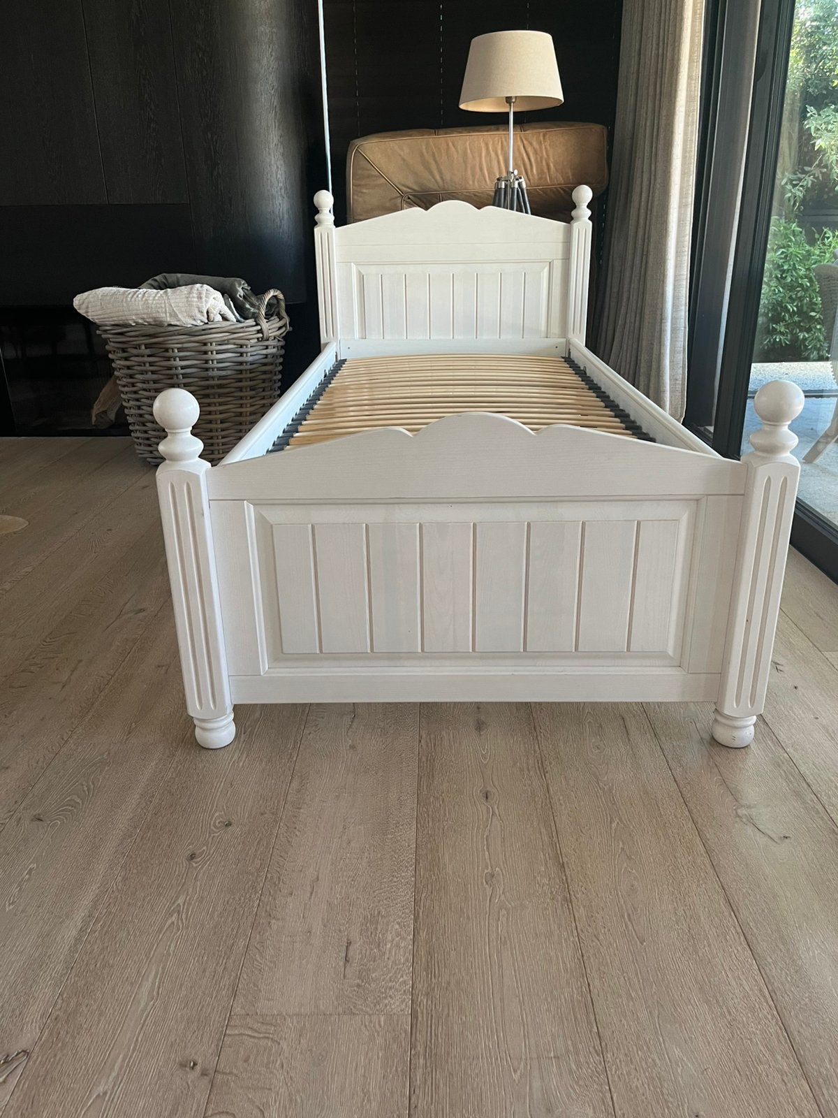 Bed, Ophalen, Zo goed als nieuw