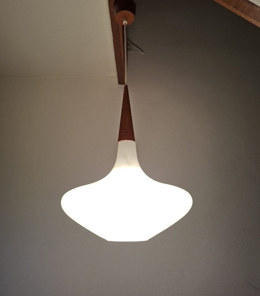Lampe Philips en opaline de Louis Kalff, milieu du siècle, Antiquités & Art, Enlèvement ou Envoi