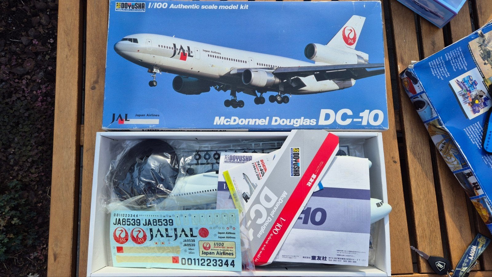 Doyusha 1/100 DC-10 JAL, Hobby en Vrije tijd, Overige merken, 1:144 tot 1:200, Nieuw, Ophalen of Verzenden
