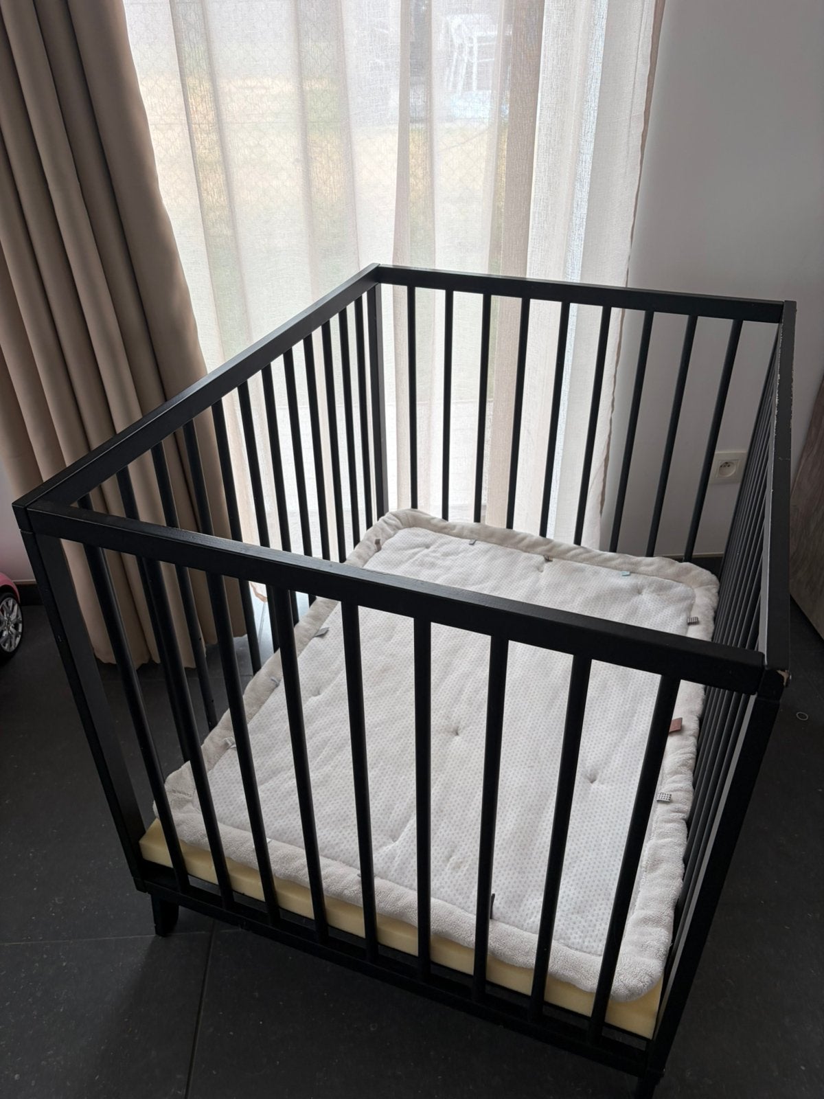 Baby box nieuwstaat, Kinderen en Baby's, Ophalen, Zo goed als nieuw, Boxkleed