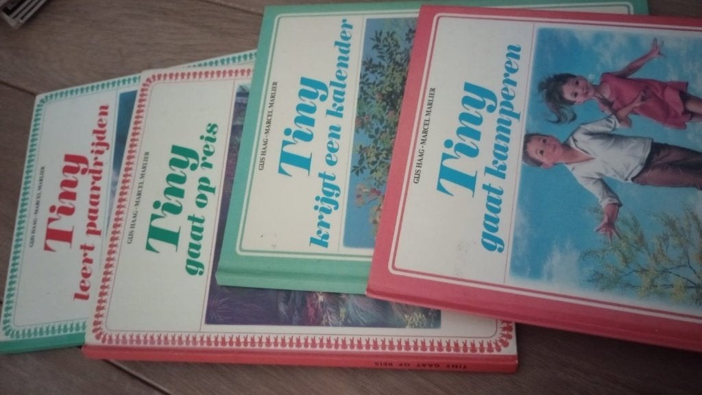 Vier oude Tiny boekjes in zeer goede staat, Boeken, Gelezen, Fictie algemeen, Gijs Haag - Marcel Marlier, Ophalen of Verzenden