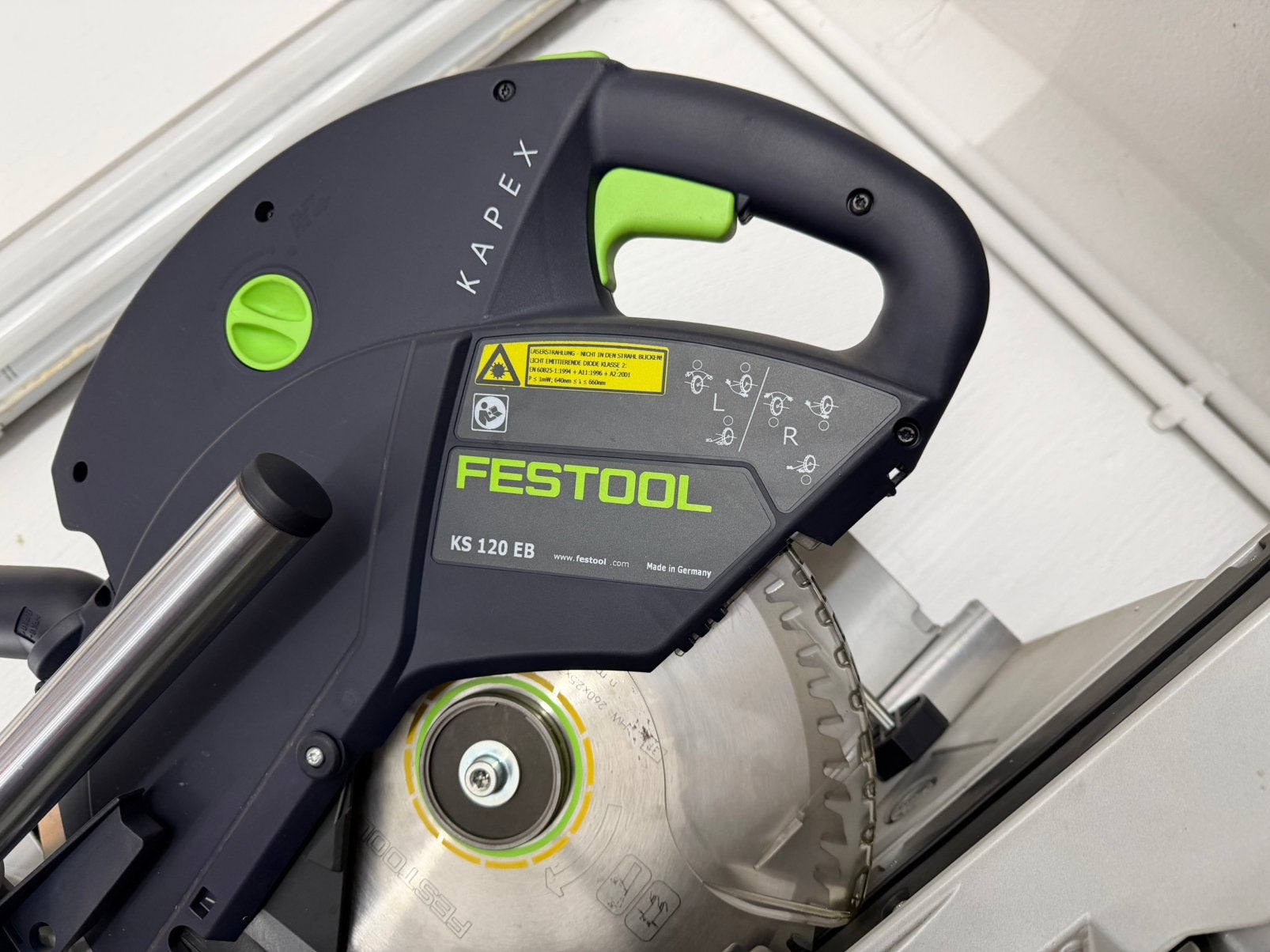 Festool KS 120 EB nouvelle jamais utilisé, Enlèvement, Neuf, Scie à onglet