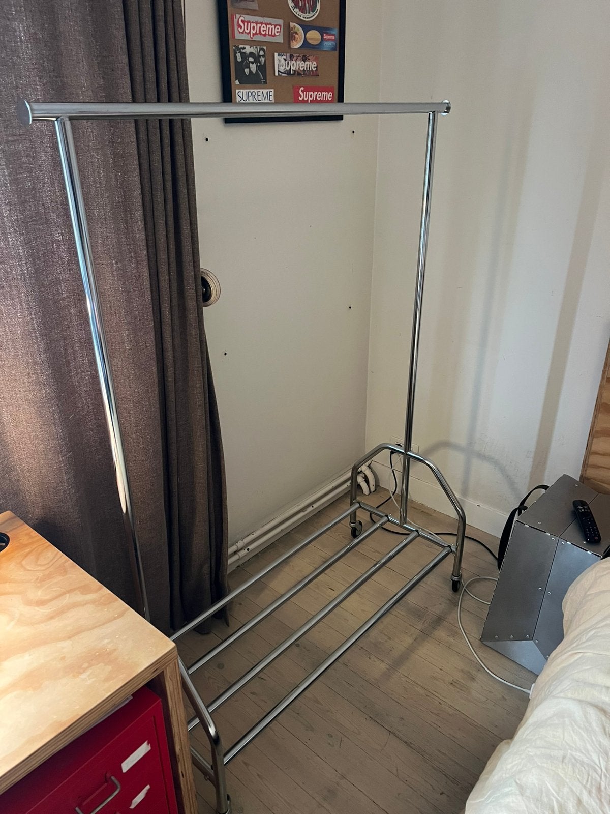 Klerenrek aluminium, Vêtements | Femmes, Enlèvement, Comme neuf