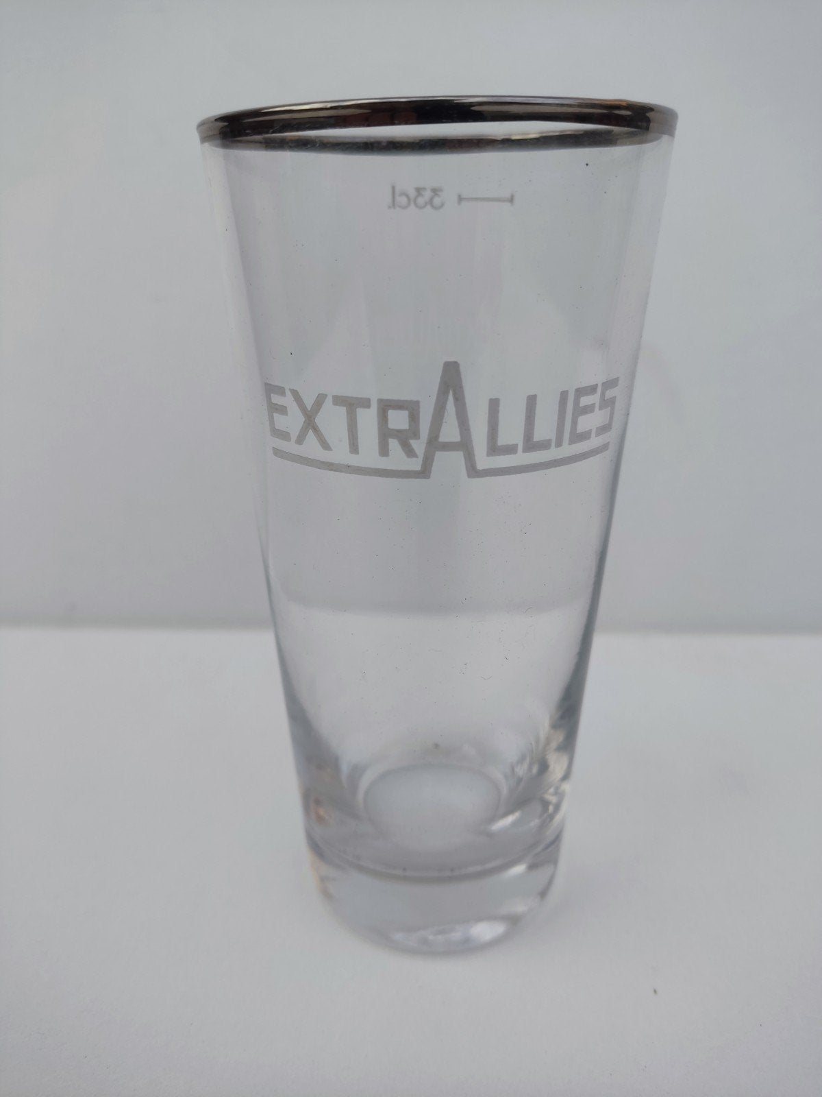 Extrallies de verres à bière vintage rares — Brasserie des A, Enlèvement, Comme neuf, Verre ou Verres, Autres marques