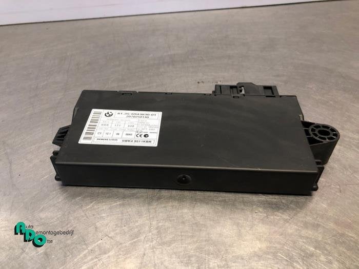 Comfort Module van een BMW 3-Serie (3-Serie 04-), Gebruikt, -, -, Ophalen of Verzenden