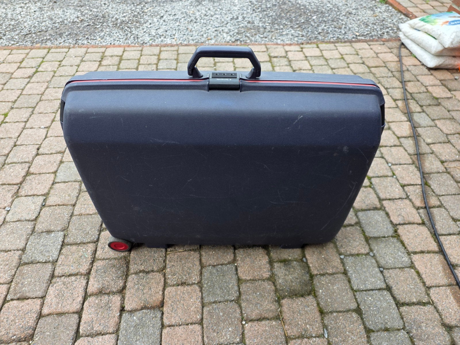 lot de 2 valises Samsonite, Enlèvement ou Envoi, Utilisé, Plastique dur, Roulettes