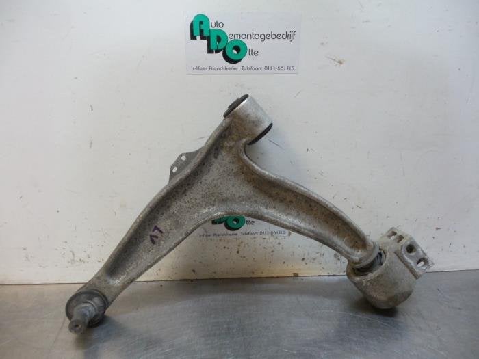 Bras de suspension avant gauche d'un Opel Vectra (Vectra C 0, -, Opel, 3 mois de garantie, Utilisé