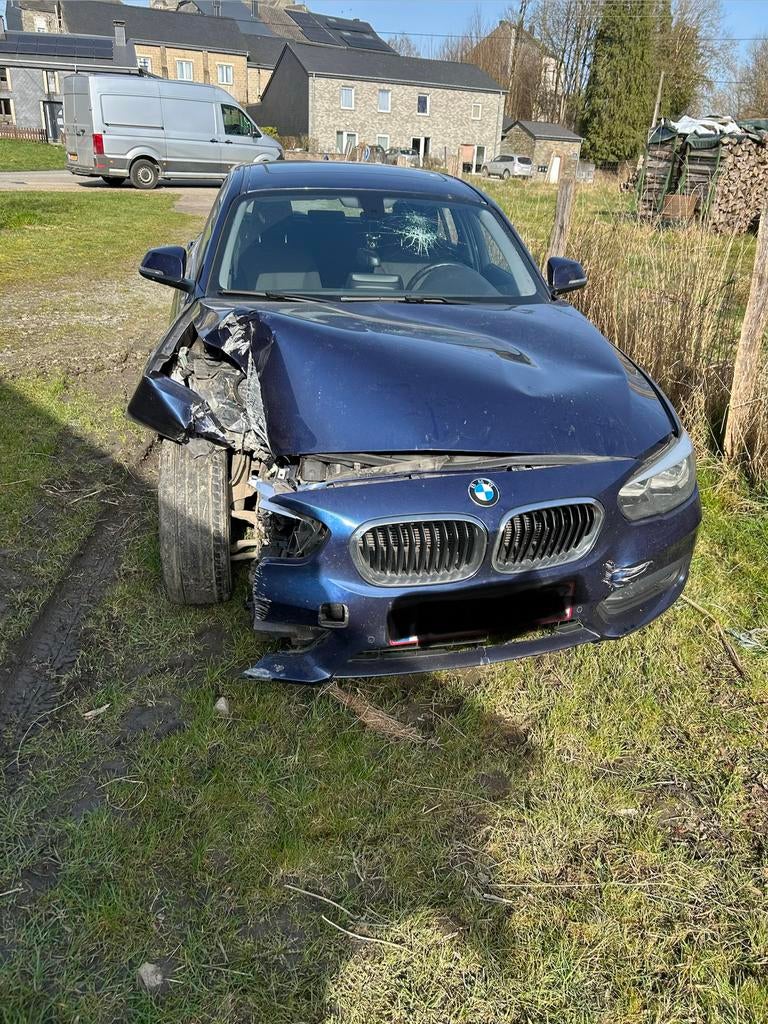 Bmw 116d accidenté, 5 deurs, Particulier, Te koop, 1 Reeks