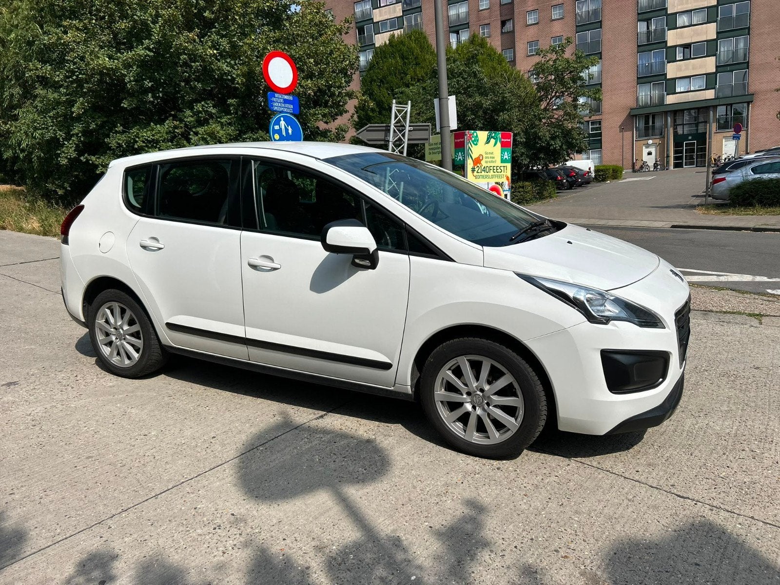Peugeot 3008 1.6 2014 met 130.000km Airco, Auto's, Euro 5, Monovolume, 1600 cc, Wit