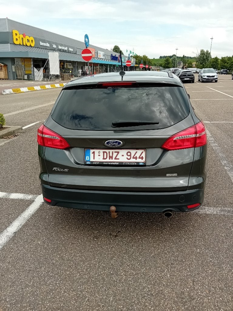 Ford Focus 1.5 Ecoboost, Dealer onderhouden, Stof, 1498 cc, 4 cilinders